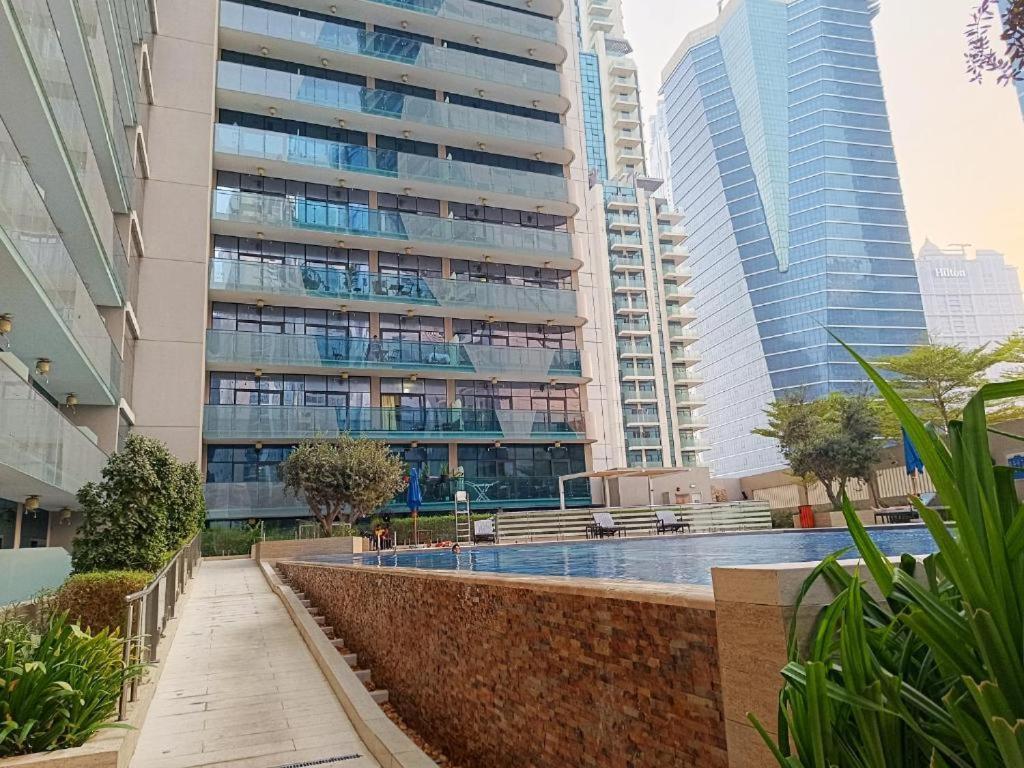 Apartment Merano In Business Bay Bshh *